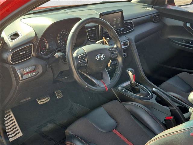 Used 2019 Hyundai Veloster Turbo FWD image 10
