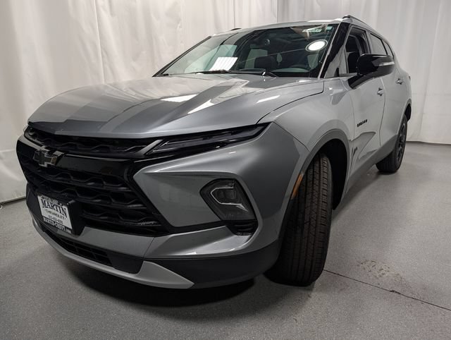 New 2026 Chevrolet Blazer LT w/ Midnight/Sport Edition AWD/4WD image 7