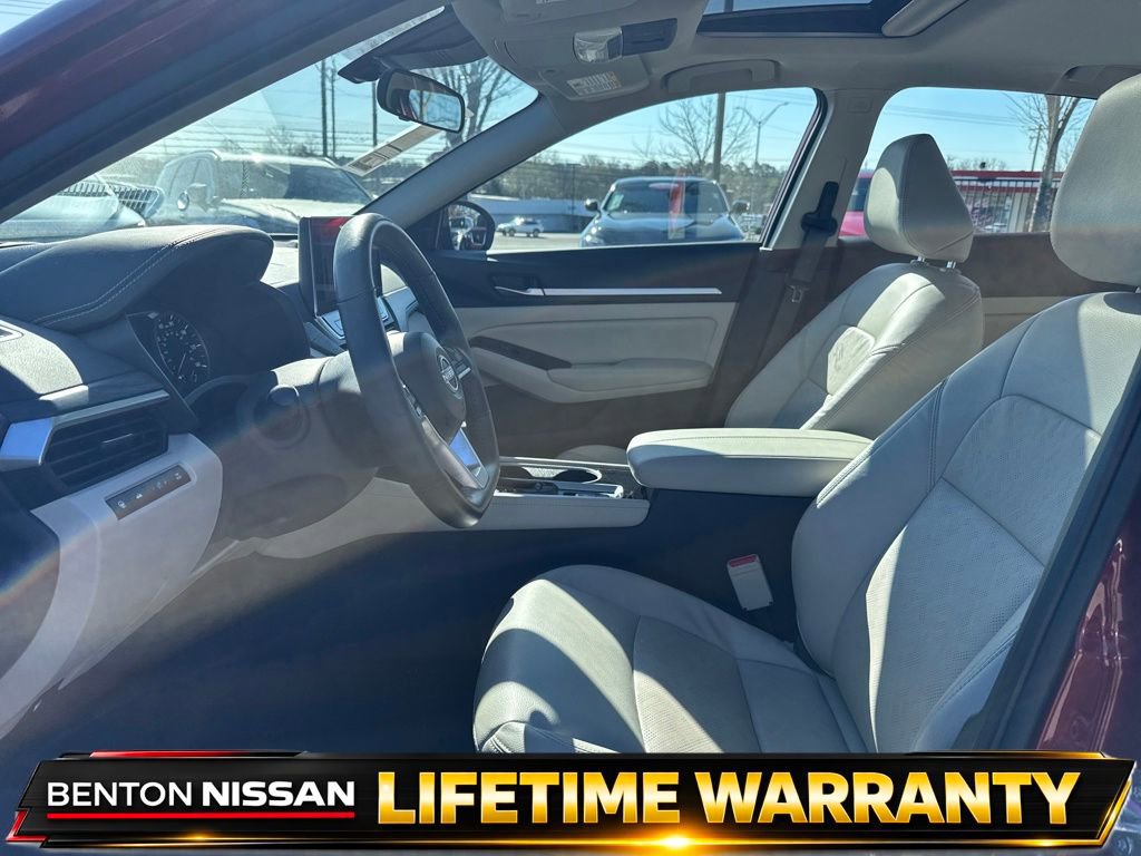 Used 2025 Nissan Altima 2.5 SL image 11