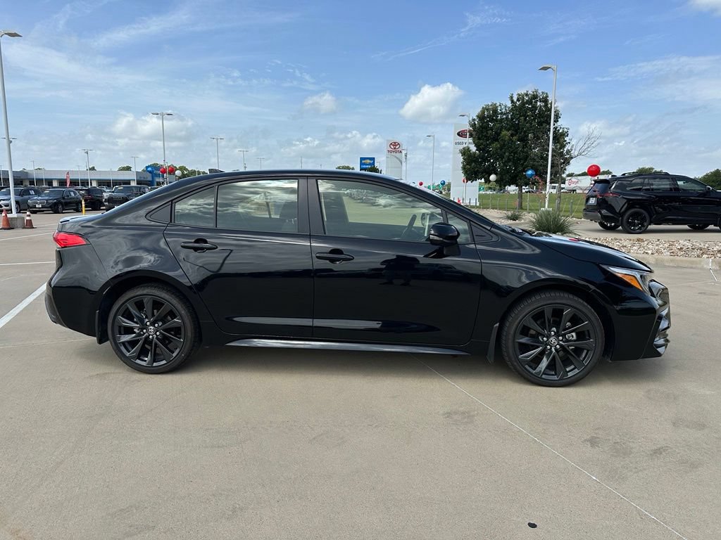 Certified 2026 Toyota Corolla SE w/ SE Premium Package FWD image 2