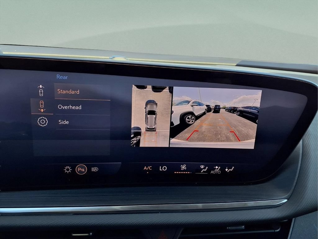 Certified 2025 Buick Envision Preferred AWD/4WD image 29
