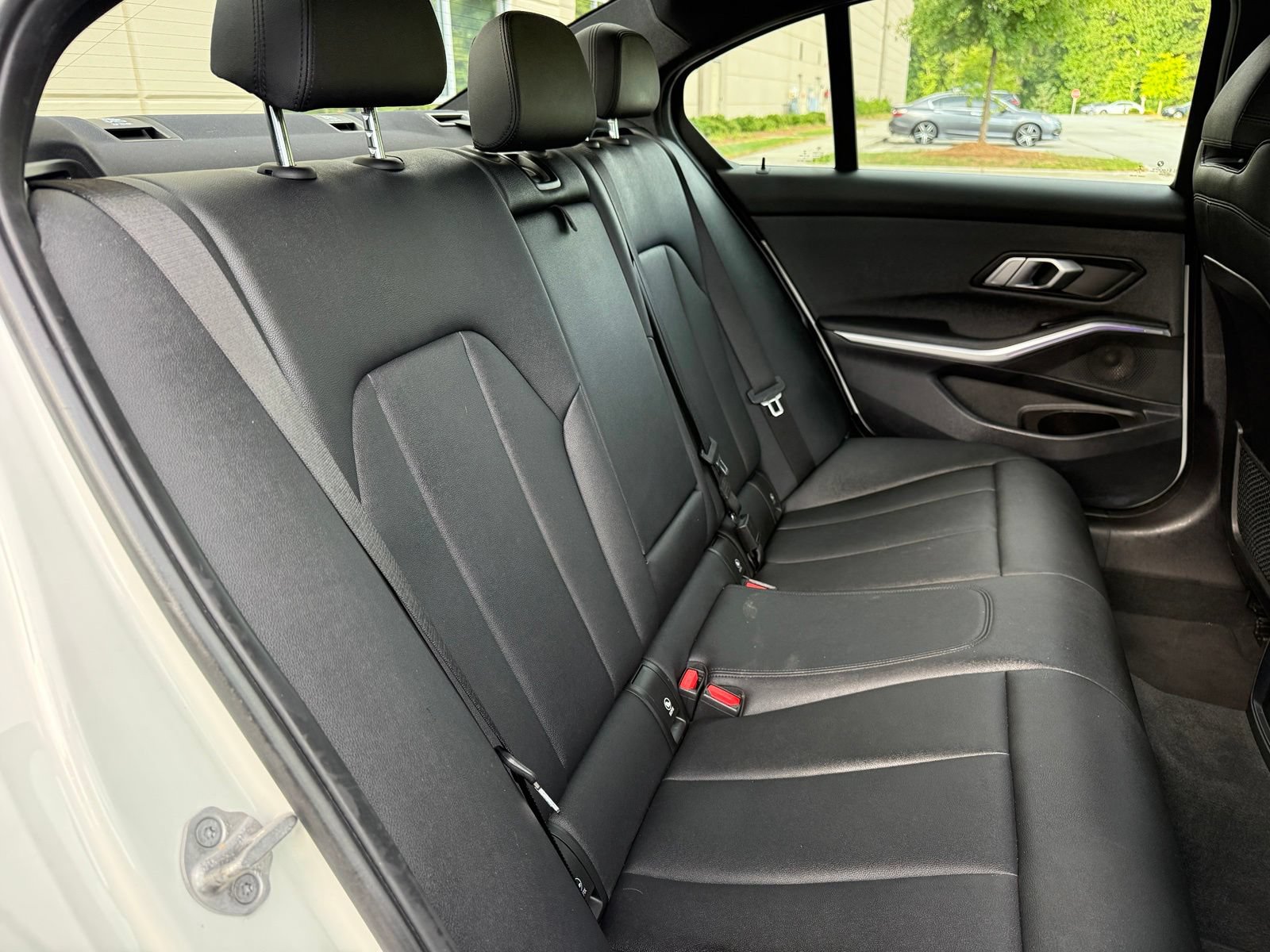 Used 2021 BMW 330i xDrive Sedan w/ Premium Package AWD/4WD image 41