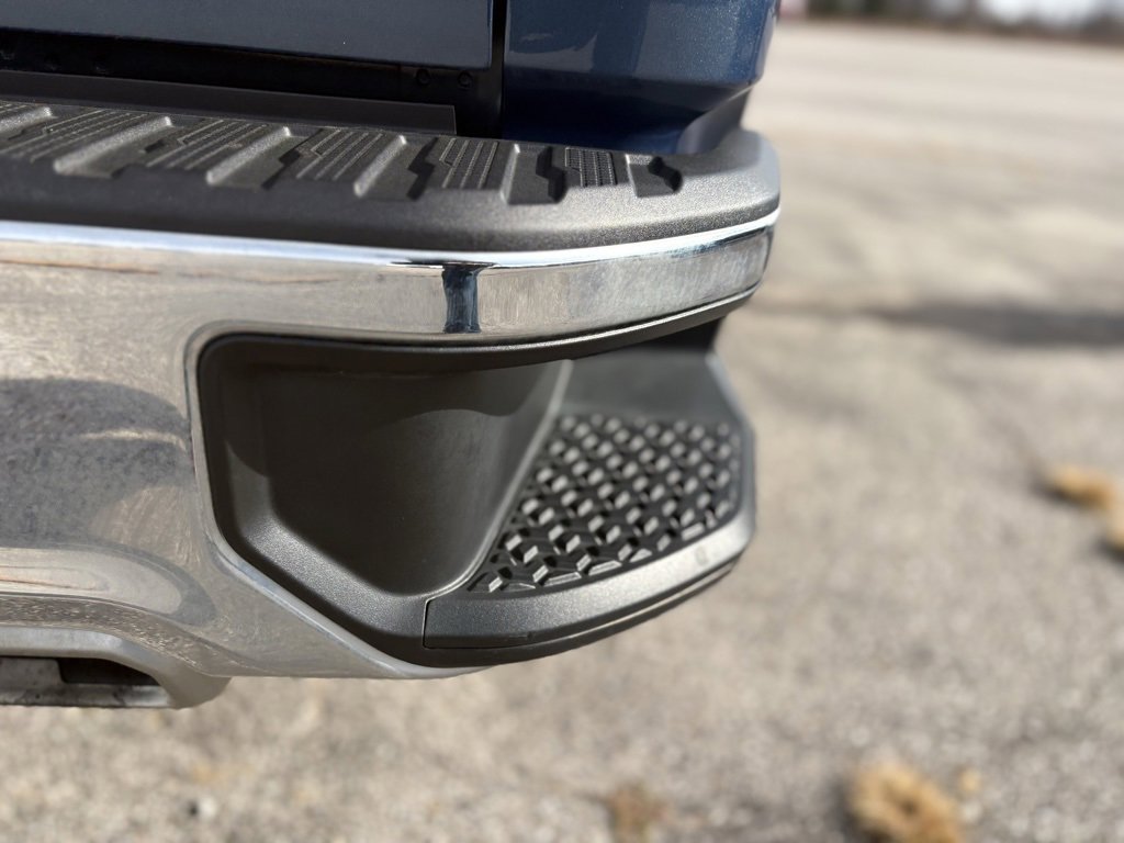 Used 2024 Chevrolet Silverado 1500 LT w/ Z71 Off-Road Package image 24