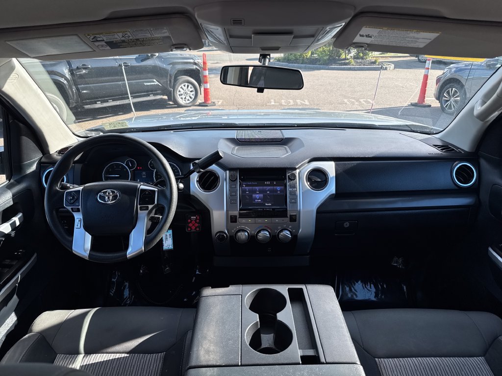 Used 2015 Toyota Tundra SR5 AWD/4WD image 11