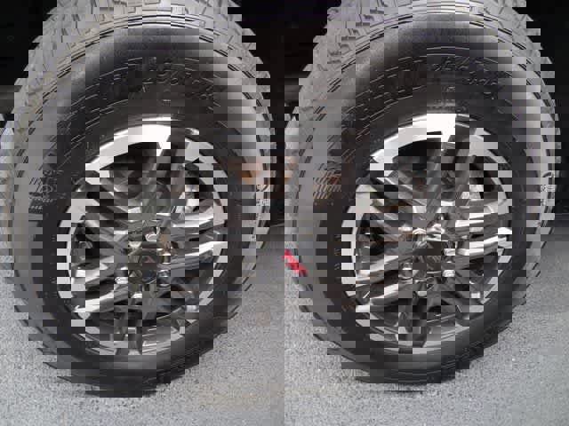 Certified 2024 Toyota Tacoma TRD Sport w/ TRD Sport Upgrade Package image 26