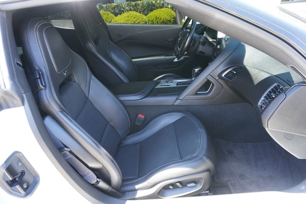 Used 2019 Chevrolet Corvette Z06 image 21