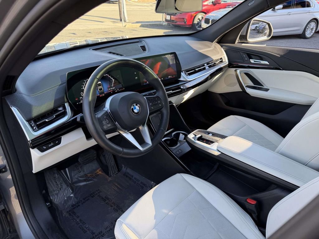 Used 2026 BMW X2 xDrive28i AWD/4WD image 22