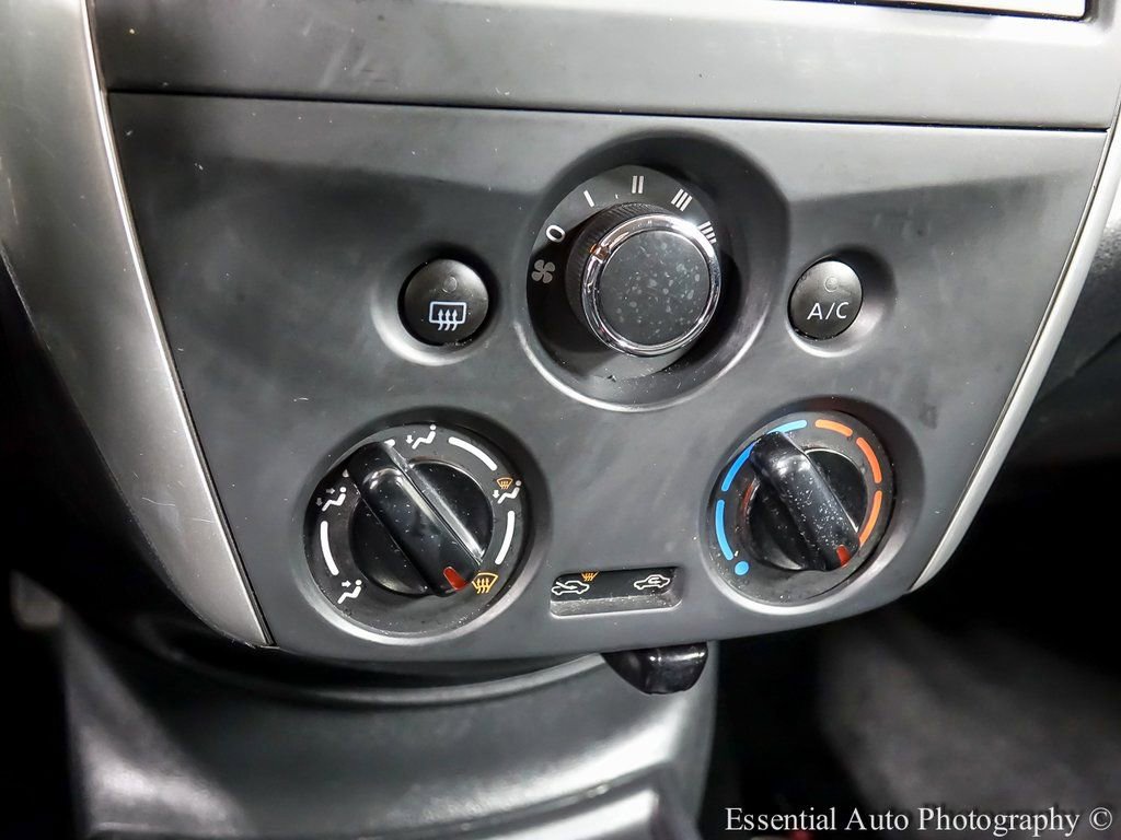 Used 2015 Nissan Versa Note S Plus FWD image 15