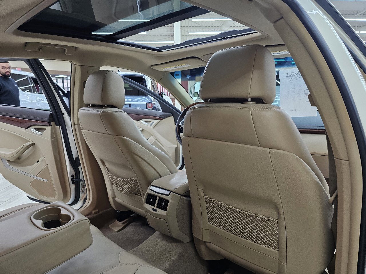 Used 2010 Cadillac CTS Luxury image 21