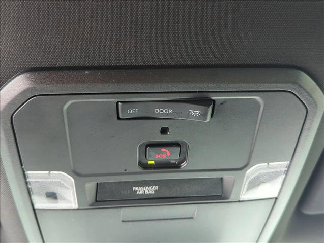 Used 2025 Toyota Tacoma SR image 21