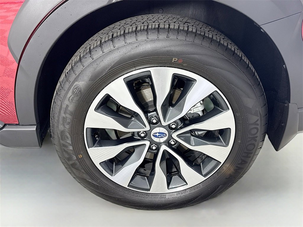 Used 2025 Subaru Outback Touring XT image 31