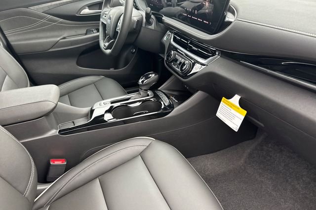 New 2026 Buick Envista Sport Touring w/ Studio Series image 17