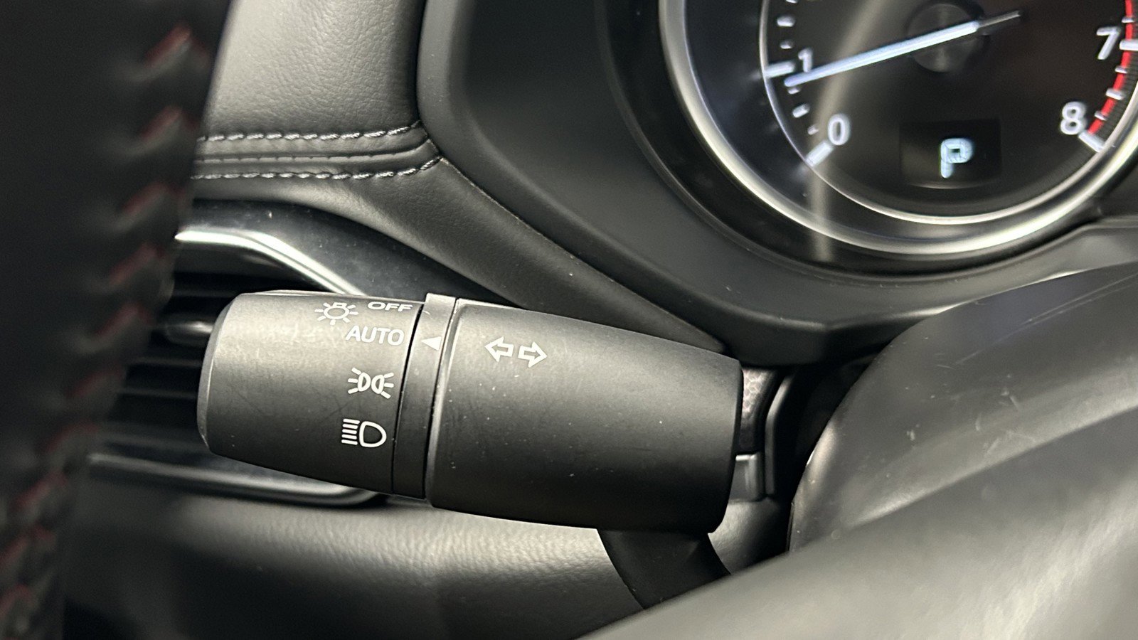 Used 2024 MAZDA CX-5 Carbon Edition image 25
