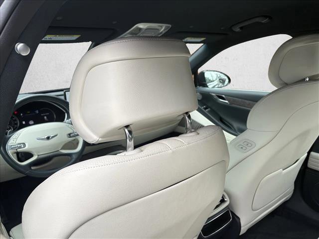 Used 2024 Genesis G80 image 17