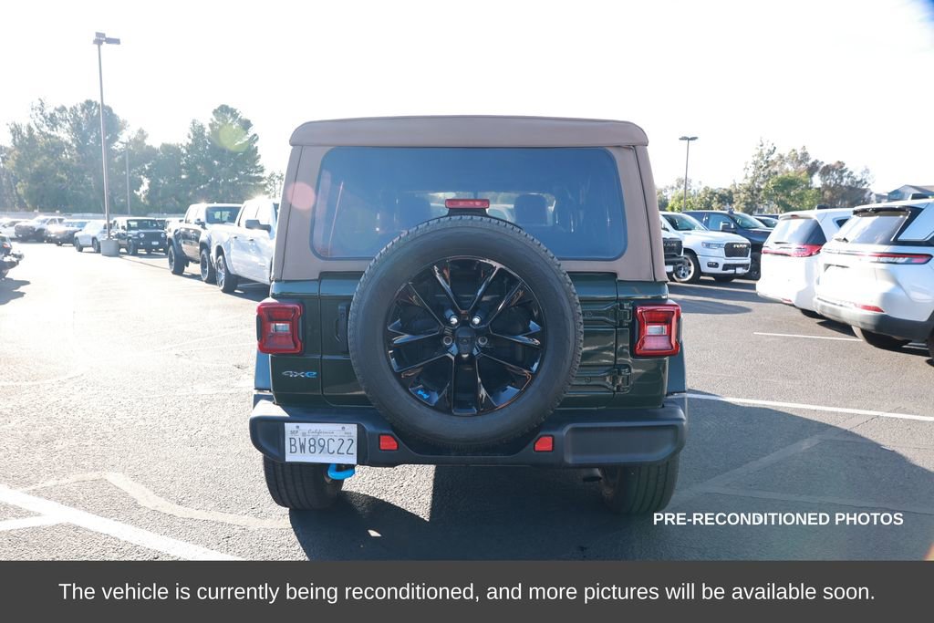 Used 2022 Jeep Wrangler Unlimited Sahara image 4
