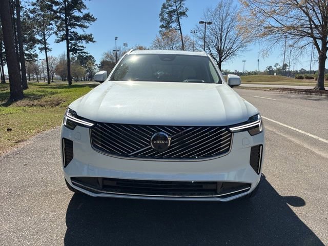 New 2026 Volvo XC90 B6 Ultra w/ Protection Package AWD/4WD image 3