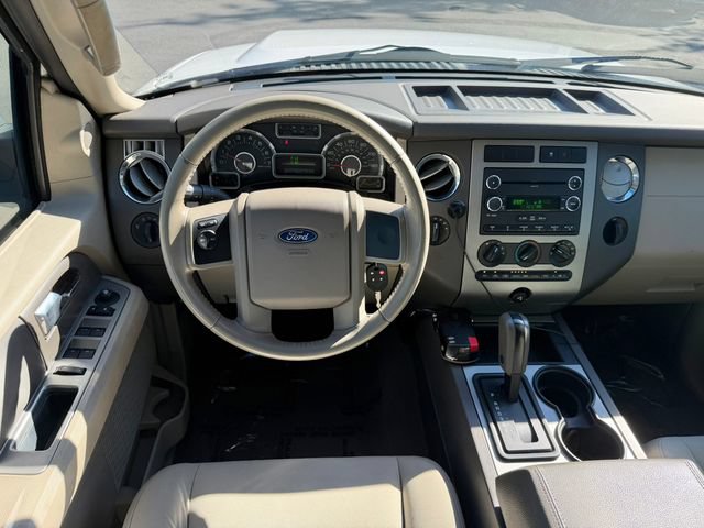 Used 2010 Ford Expedition EL XLT AWD/4WD image 12