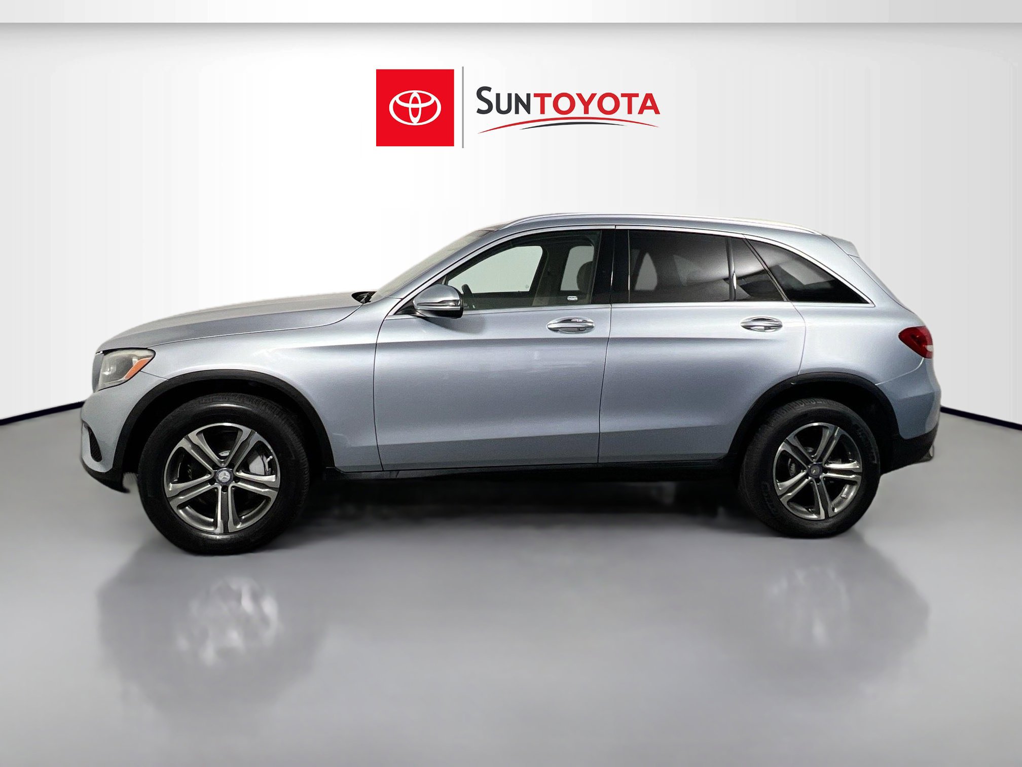 Used 2017 Mercedes-Benz GLC 300 image 7