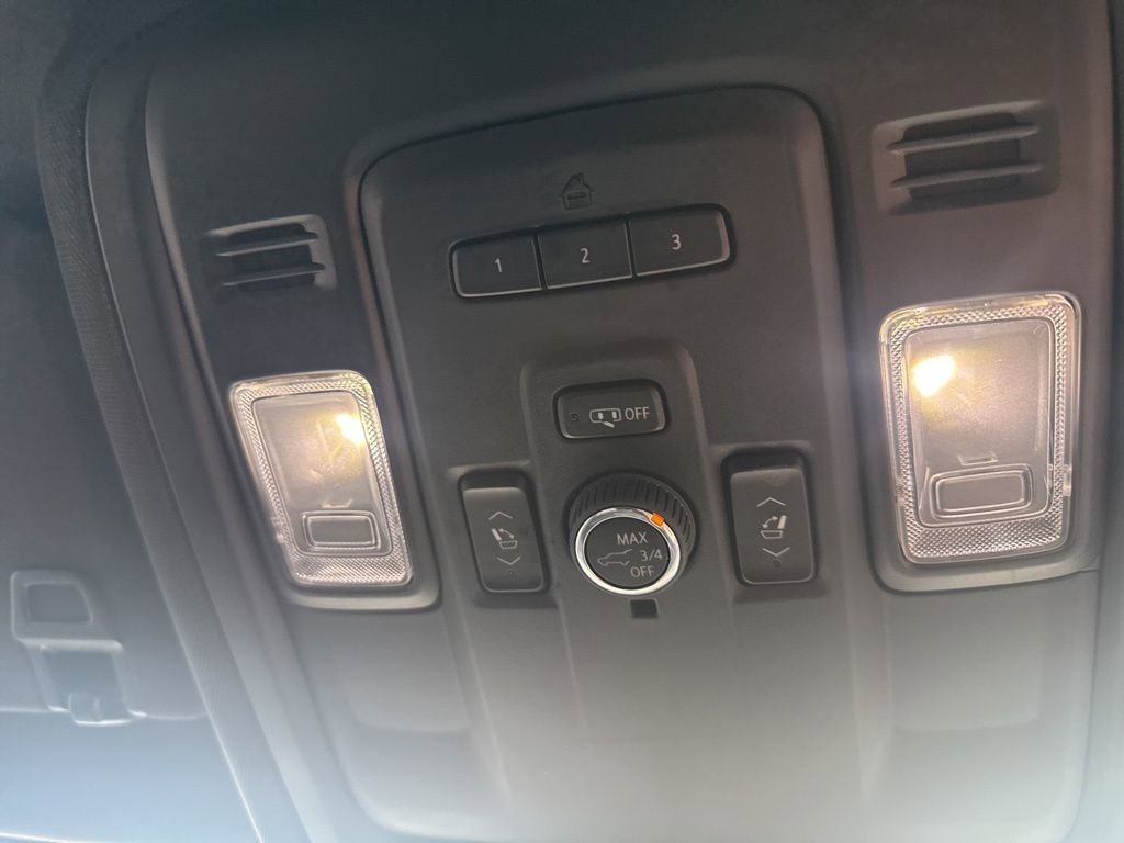 Used 2023 Chevrolet Tahoe RST w/ RST Performance Edition image 38