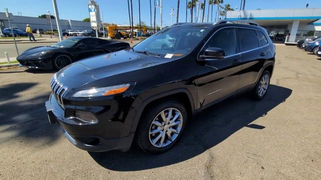 Used 2018 Jeep Cherokee Limited image 4