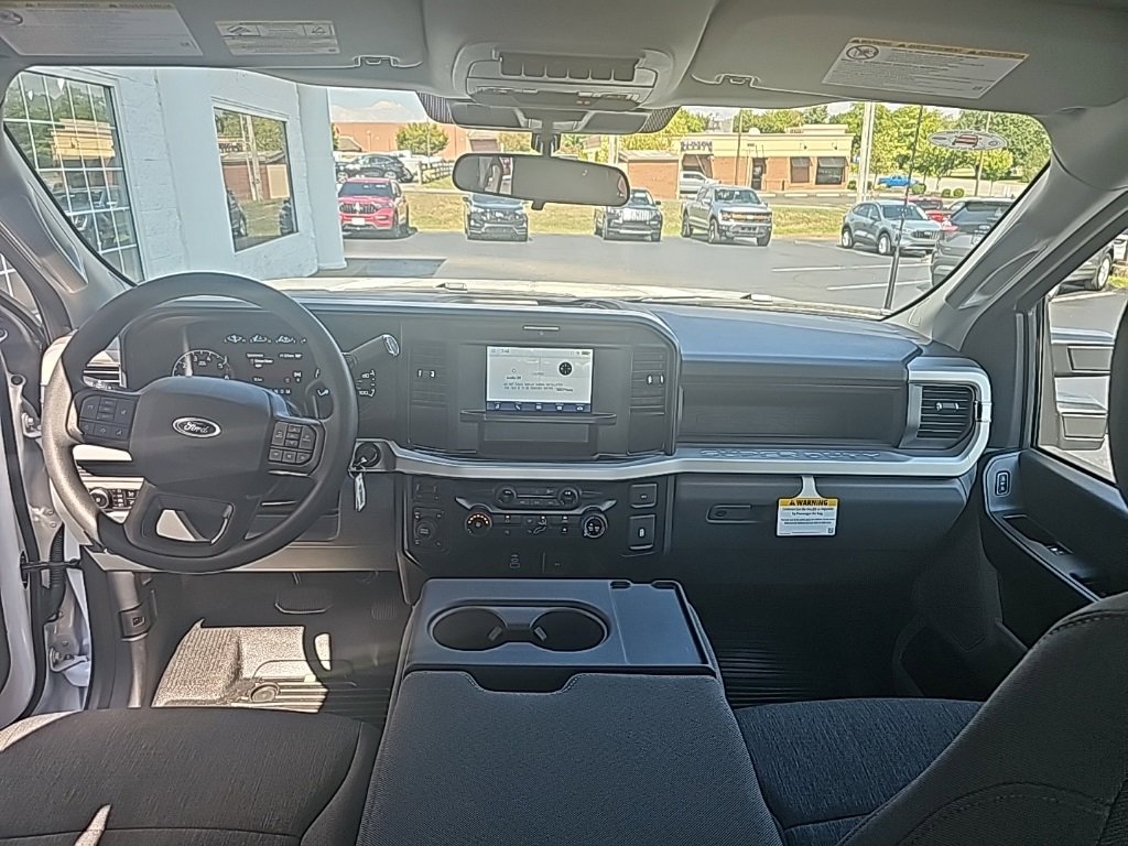 New 2026 Ford F250 4x4 Crew Cab Super Duty image 12