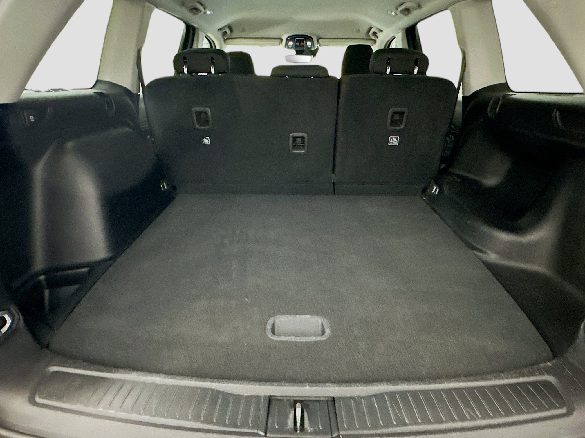 Used 2023 Jeep Grand Cherokee Laredo image 29