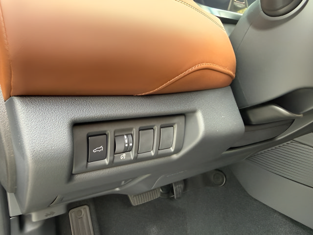 New 2026 Subaru Outback Touring XT AWD/4WD image 12