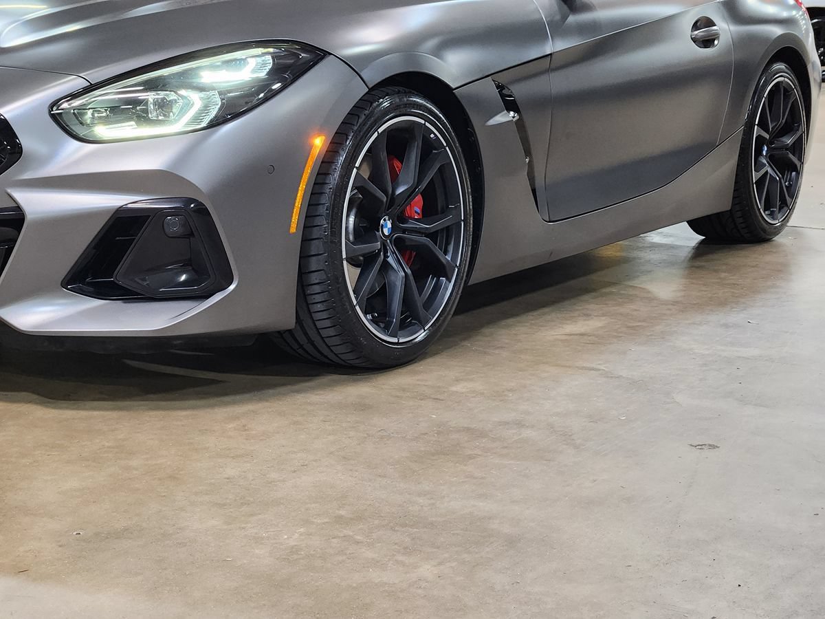 Used 2023 BMW Z4 M40i w/ Premium Package RWD image 22