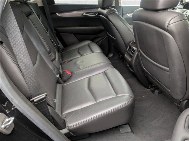 Used 2018 Cadillac XT5 Luxury w/ Driver Awareness Package image 19