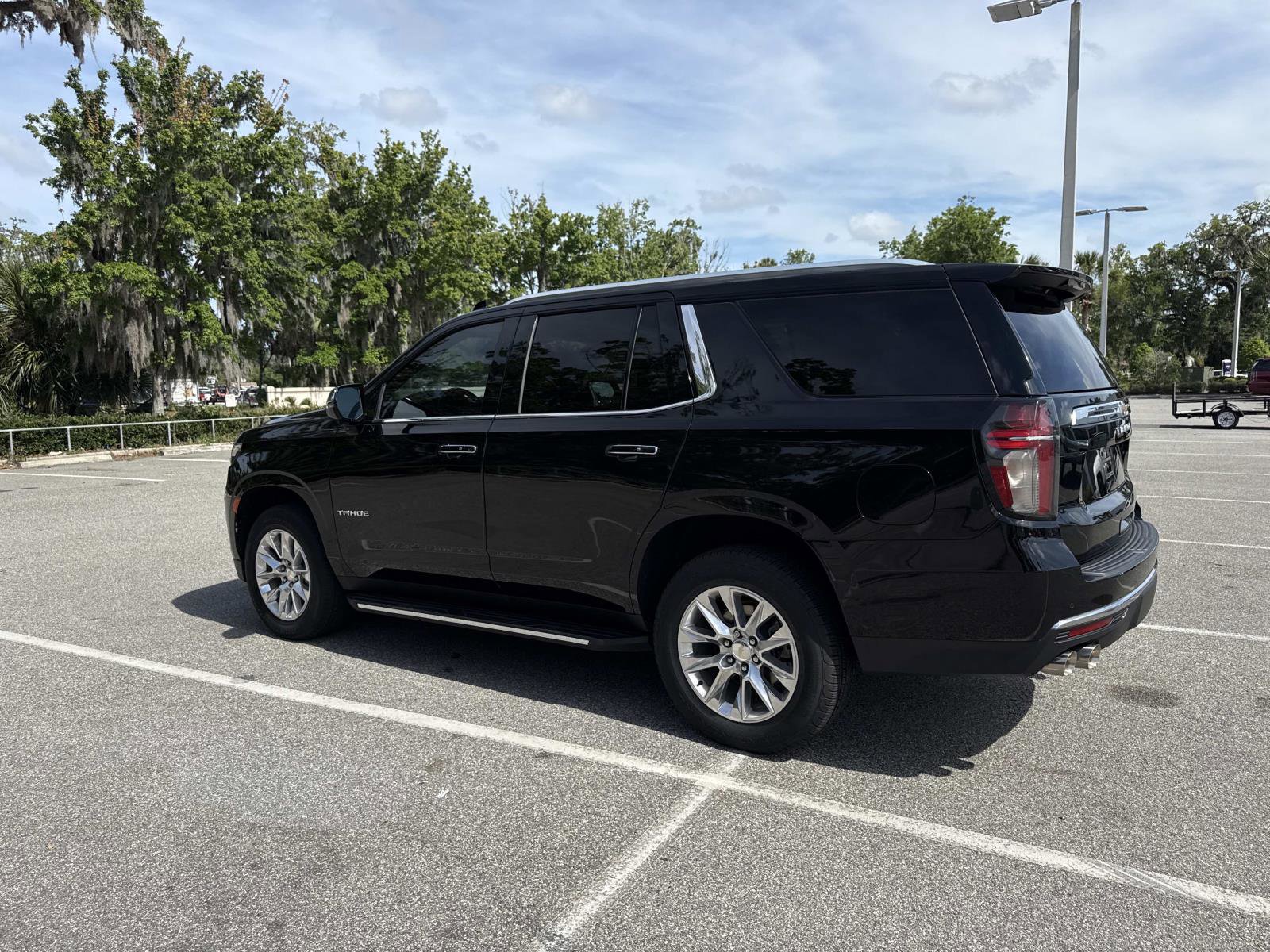 Used 2023 Chevrolet Tahoe Premier AWD/4WD image 5