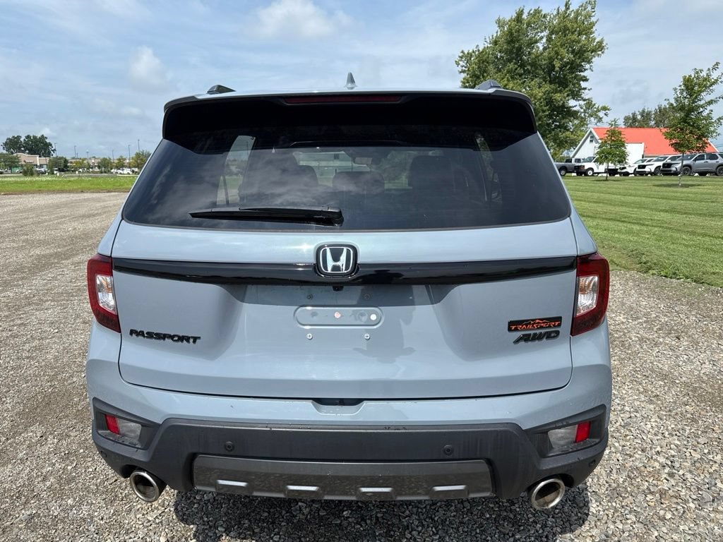 Used 2024 Honda Passport TrailSport image 10