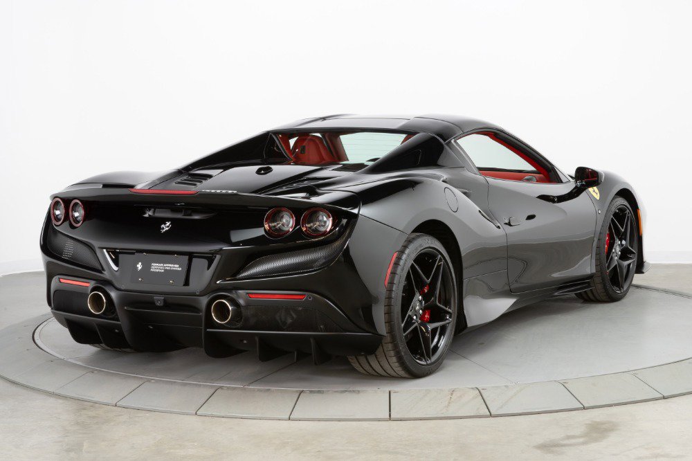 Certified 2021 Ferrari F8 Tributo image 15