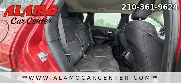 Used 2017 Jeep Cherokee Latitude FWD image 21