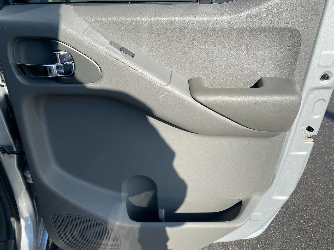 Used 2012 Nissan Frontier SV w/ SV Premium Utility Pkg image 26