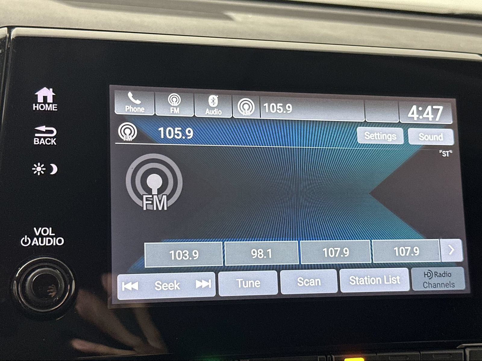 Used 2019 Honda Odyssey EX image 18