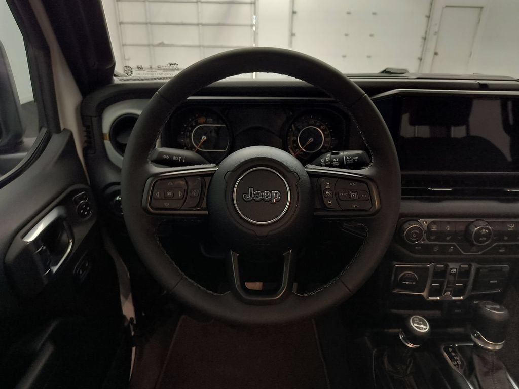 Used 2026 Jeep Wrangler Unlimited Sport AWD/4WD image 22