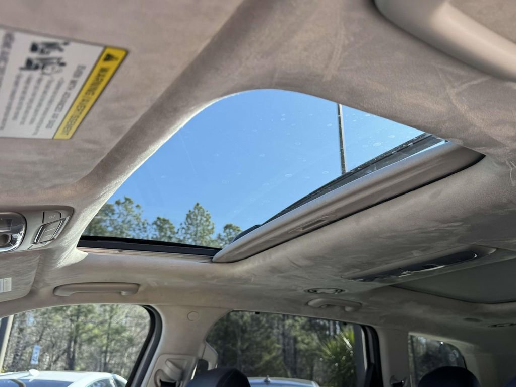 Used 2022 Kia Telluride SX w/ SX Prestige Package image 22