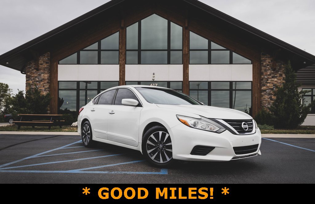 Used 2016 Nissan Altima 2.5 SV