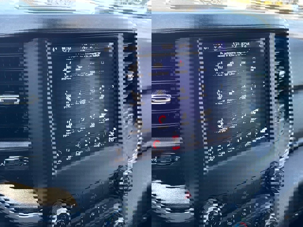 Used 2021 RAM 1500 Big Horn image 13