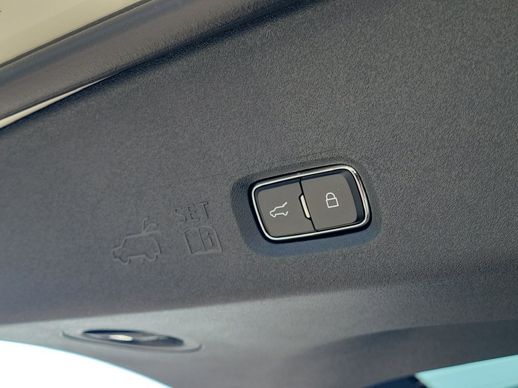 New 2026 Ford Expedition Max Active RWD image 14