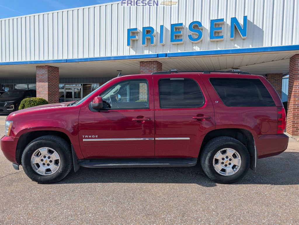 Used 2011 Chevrolet Tahoe LT image 2