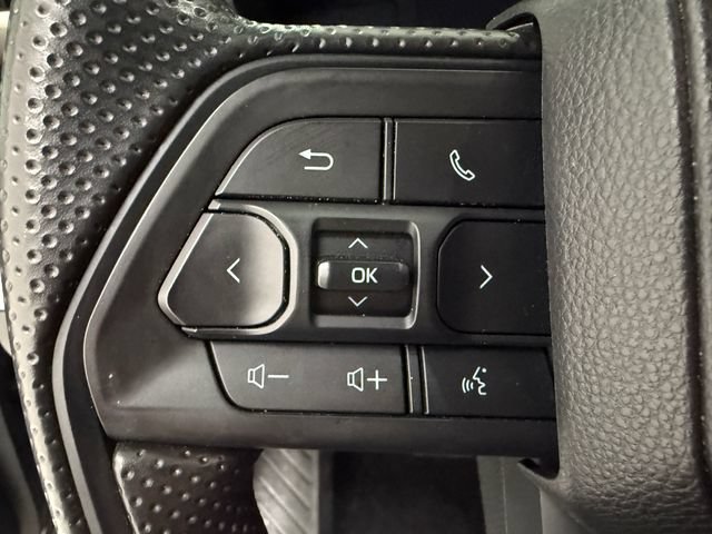 Used 2026 Toyota Tacoma SR5 AWD/4WD image 10