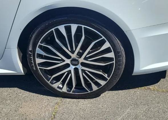 Used 2018 Audi A6 2.0T Premium Plus AWD/4WD image 17