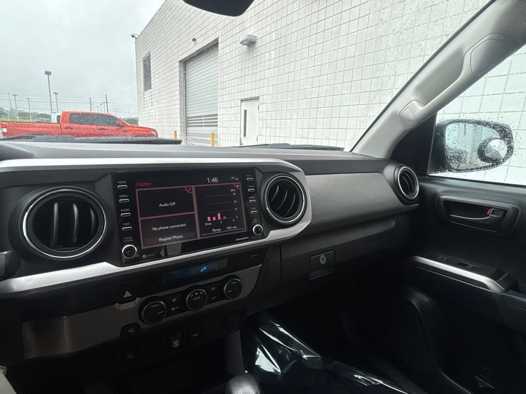 Used 2021 Toyota Tacoma SR5 RWD image 15