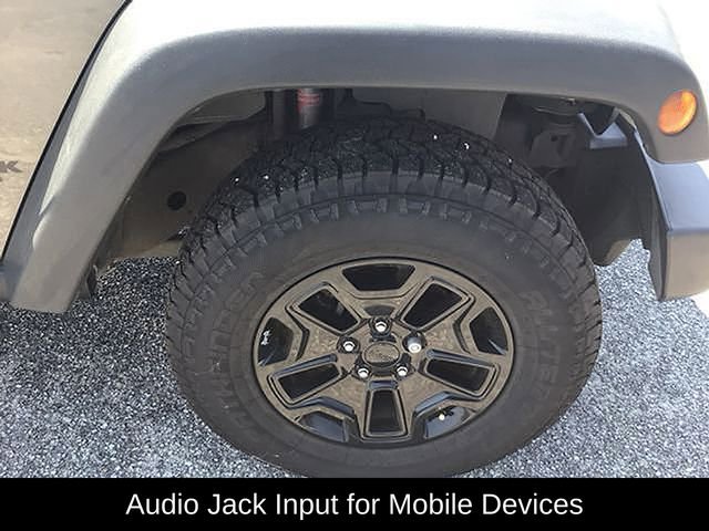 Used 2018 Jeep Wrangler Unlimited Sport image 11