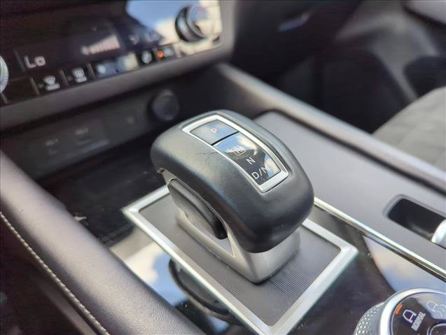 Used 2024 Mitsubishi Outlander SE AWD/4WD image 13