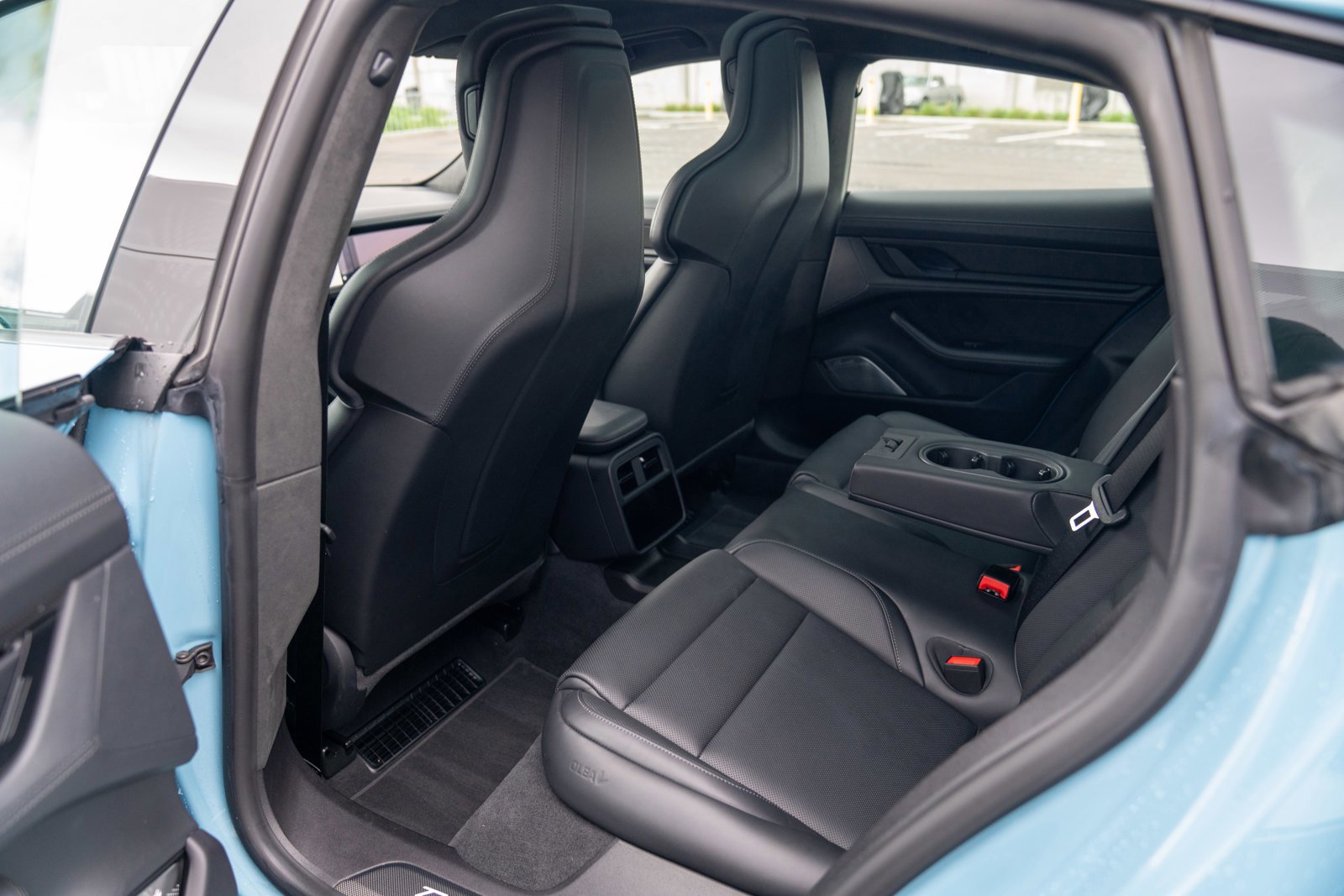 Certified 2025 Porsche Taycan Turbo image 21