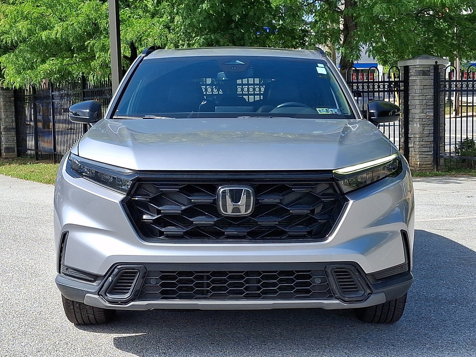 Used 2023 Honda CR-V Sport Touring image 2