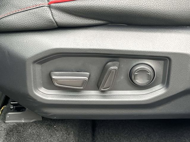 Used 2025 Toyota Tundra SR5 w/ SR5 Convenience Package AWD/4WD image 22