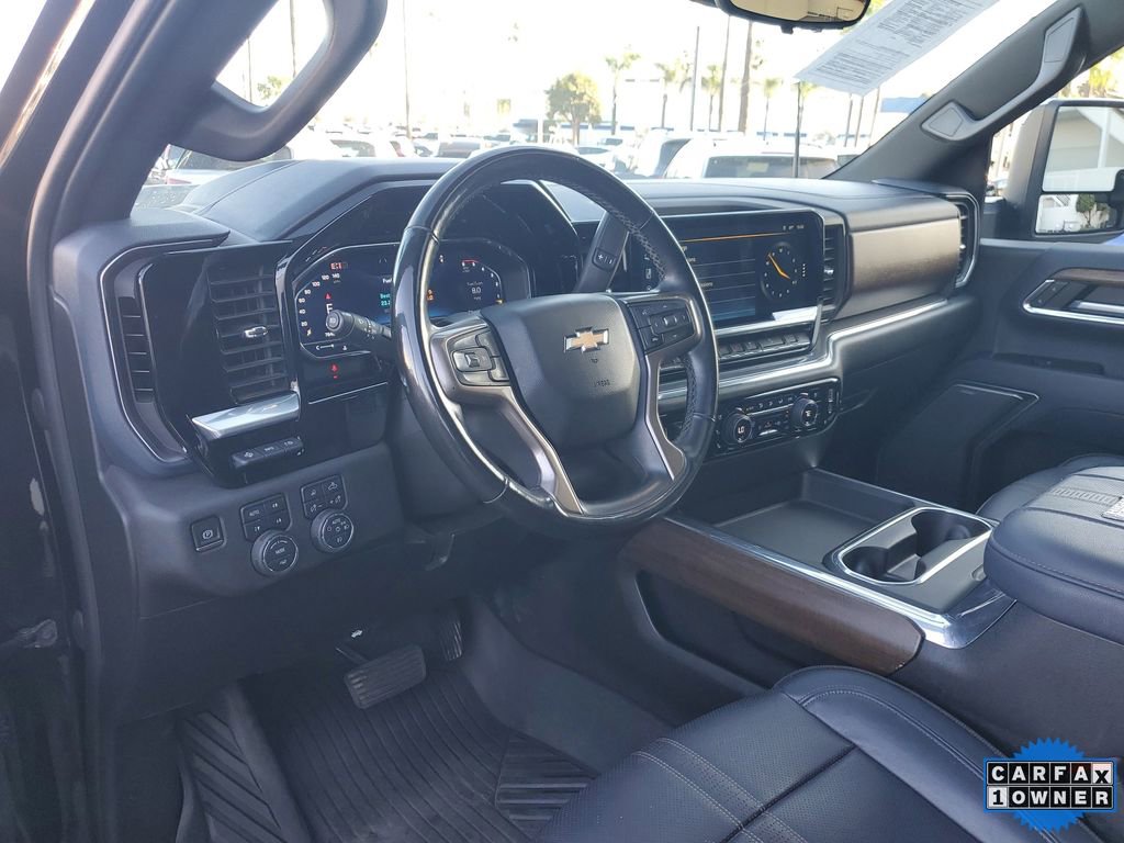 Used 2024 Chevrolet Silverado 2500 High Country w/ High Country Premium Package image 17